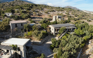 Hotel Pyrgos