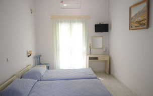 Pegasus Studios and Apartments