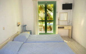 Pegasus Studios and Apartments