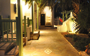 Pegasus Studios and Apartments