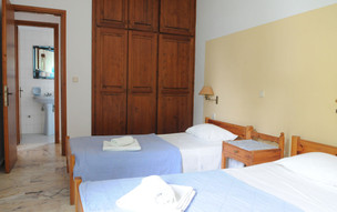Pegasus Studios and Apartments