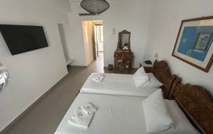 Hydroussa Hotel