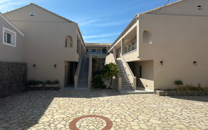 Hotel Rossis