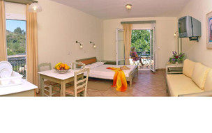 Studio pro 2-3 osoby Garden View