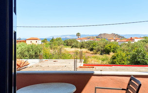 Irini Studios & Maisonettes