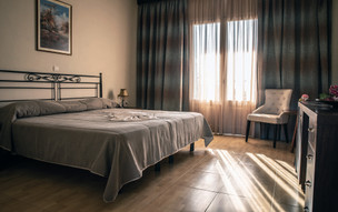 Hotel Alma