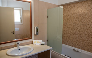 Hotel Alma