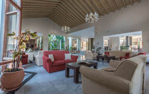 Hotel Alma