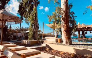Mako Sea & Suites