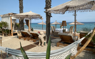 Mako Sea & Suites