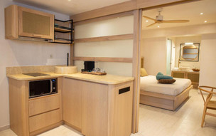 Mako Sea & Suites
