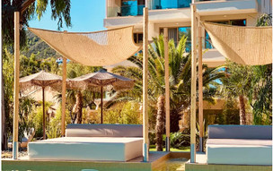 Mako Sea & Suites