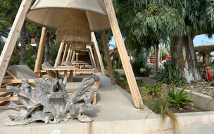Mako Sea & Suites