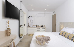 NUSA suites & villas