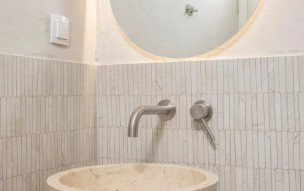 NUSA suites & villas