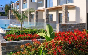 Helios Beach Hotel & Bungalows
