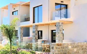 Helios Beach Hotel & Bungalows
