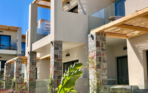 Helios Beach Hotel & Bungalows