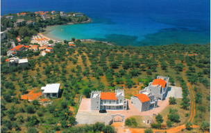 Nefeli Apartments