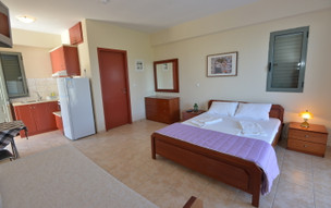Nefeli Apartments