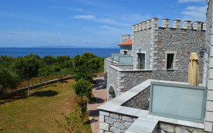 Nefeli Apartments
