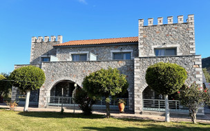 Nefeli Apartments