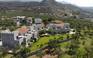 Nefeli Apartments