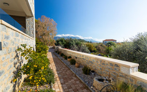 Linari Villas