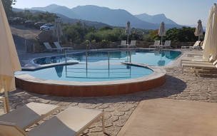 Kolokotronis Hotel