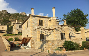 Kolokotronis Hotel
