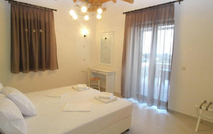 Kolokotronis Hotel