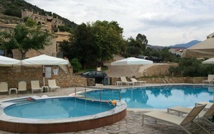 Kolokotronis Hotel