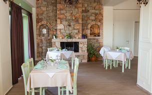 Kolokotronis Hotel
