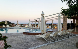 Kolokotronis Hotel