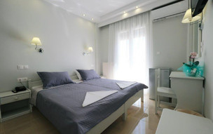 Hotel Limnia Gi