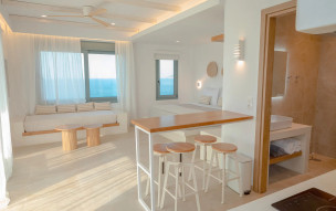 Luxury Suite 