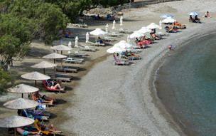 Pláž Agios Konstantinos