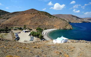 Pláž Agios Konstantinos