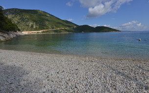 Pláž Kourvoulia
