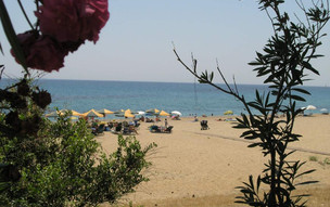 Pláž v letovisku Skala