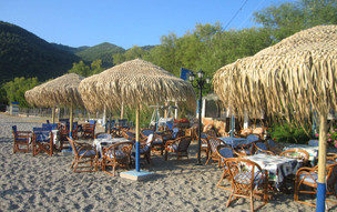 Pláž Panormos