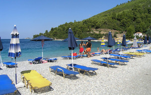 Pláž Panormos