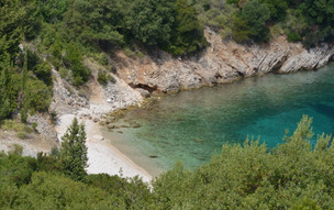 Pláž Agios Nikolaos