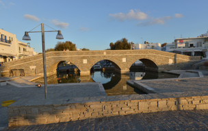 Kamenný most Naoussa