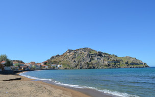 Pláž Romeikos Gialos