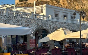 Skyros - město