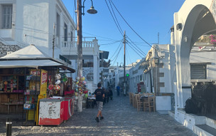 Skyros - město
