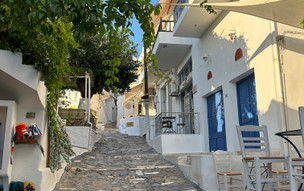 Skyros - město