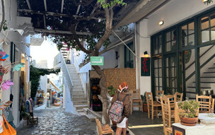 Skyros - město