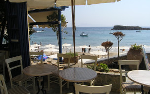 Lefkos